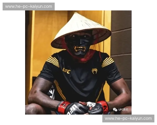 终极格斗的梦幻交叉：当“死神”方便遇见“黑龙”阿迪萨亚，那段视频里藏着多少实战天机？